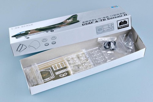 Trompetista construido ganador del premio 1/32 USAF Vought A-7D Corsair II 356th Sq + PE - Imagen 19 de 24