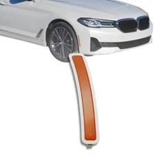 For 2017-2023 BMW 530e 530i 540d 540i Front Bumper Reflector Light Passenger