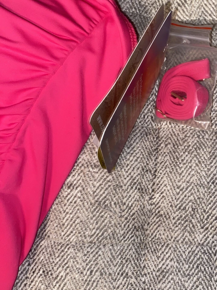 NUEVO CON ETIQUETAS COCO RAVE Sandía Gwen Shir Crochet Vestido de Baño Sujetador Talla M 34C Foto 4 de 4