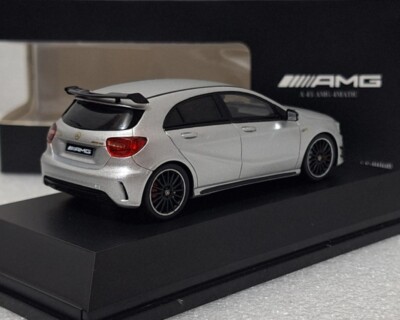Mercedes-Benz A45 AMG (W176) 4MATIC Iridium Silver 1:43 Spark B6