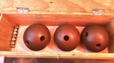 Sehr Alte Braun Bowlingkugeln Kegeln ca. 2700grx3 Stk.
