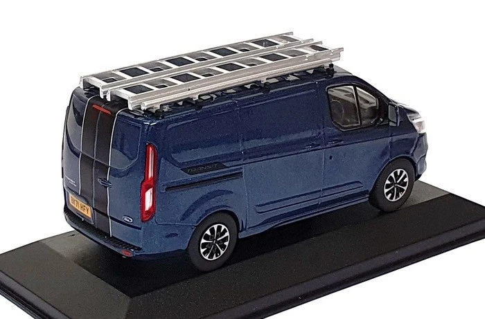 Vanguards 1/43 Scale VA15104 - Ford Transit Custom 310 Sport SWB L1/H1 Met. Blue - Image 2 of 4
