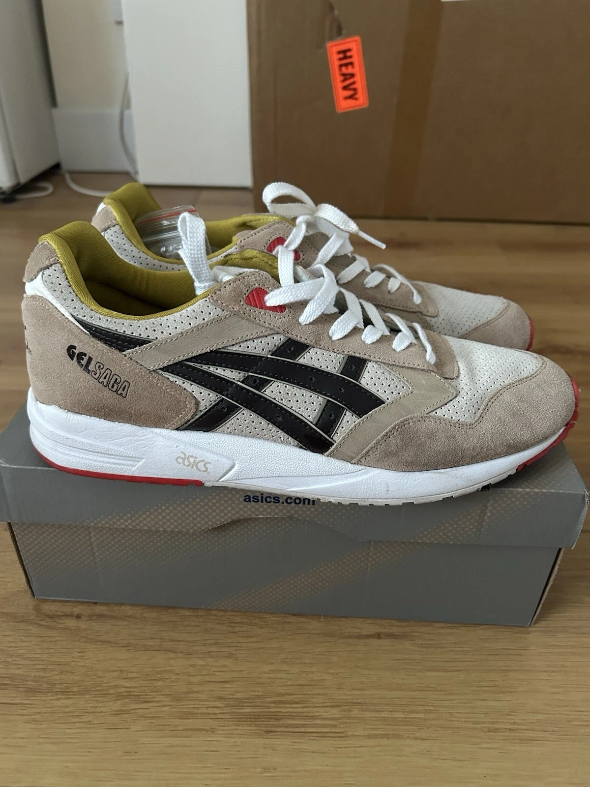 ASICS GEL Saga Off White Dark Brown 'Rudolph' Sneakers Confezione Natale