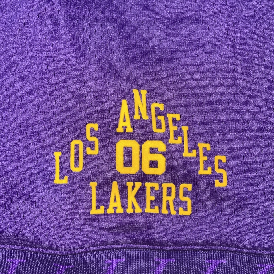 Pantalones Cortos Mitchell & Ness Púrpura LA Los Angeles Lakers My Towns Bodega Talla: L - Nuevos con Etiquetas Foto 2 de 4