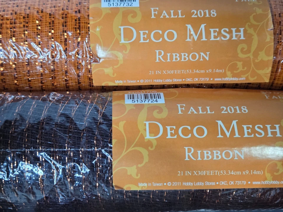 Lot 7 Halloween Fall Black Orange Deco Mesh Ribbon (2)21" Rolls & (5) 5.5'' Roll - Image 3 of 4