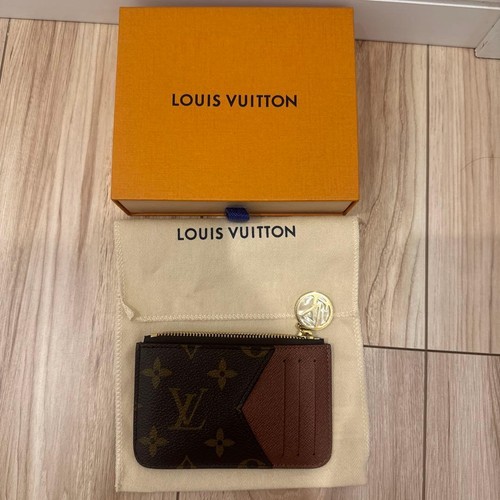 MAI's Exclusive LOUIS VUITTON Monogram Card Case until 7/1