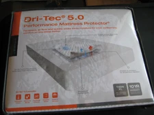 Bedgear Dri-Tec 5.0 Performance Mattress Protector, Twin XL Size-New in Package