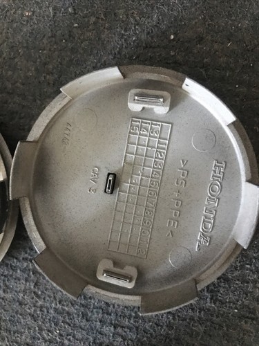 2008-20 Honda center caps set of 4 gray OEM P/N 44742. 2 5/8” - Picture 5 of 5
