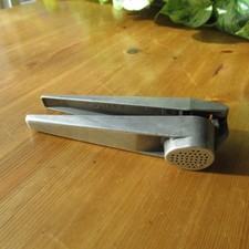 Zyliss Susi Aluminum Garlic Press Kitchen Tool Made In Switzerland