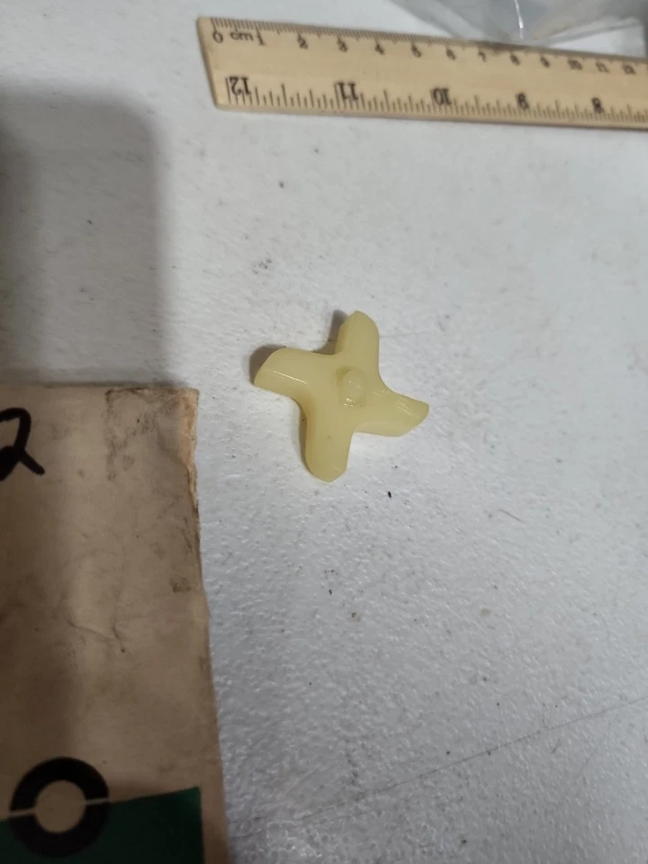 GM 1968-74 Chevy Nova Chevelle F85 Pontiac Washer Pump Drive Cam 4918982 Novo na caixa - Imagem 2 de 4