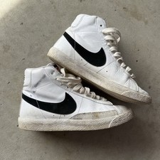 Nike Blazer Mid 77 Vintage Boys Size 5Y White Athletic Shoes Sneakers CZ7531-100