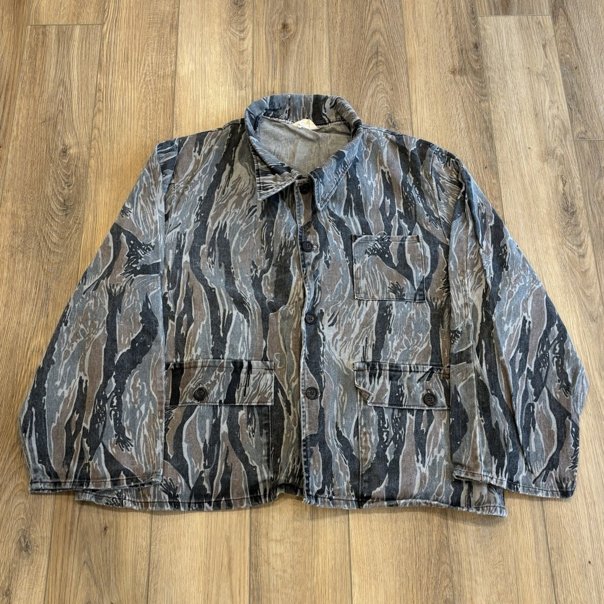 ジャケット・アウター Clarkfield camo XXL Vintage Clarkfield Outdoors Men's XL Tiger Stripe Camo Shirt