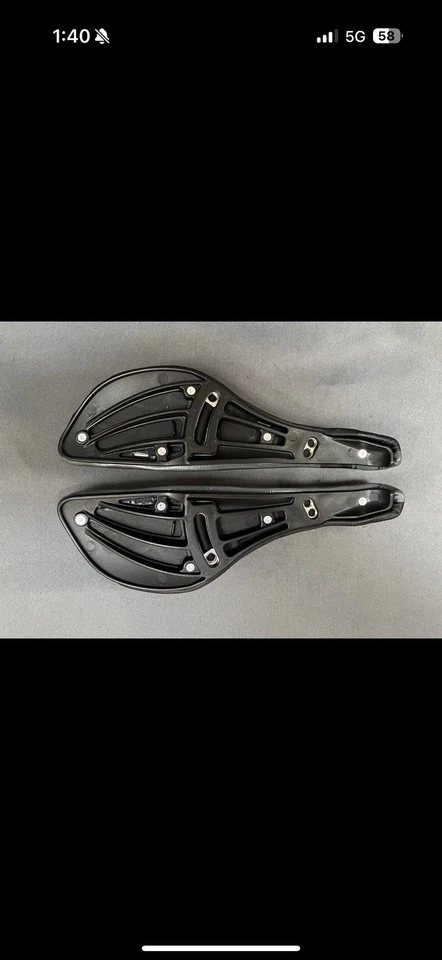 Sillín Bisaddle Bonneville Distance SRT 2.0 7x7 Rieles Ti con Reemplazos de Superficie Foto 2 de 4