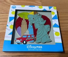 MINNIE MOUSE JUMBO PIN Statue Of Liberty LE 350 NYC Disney Store Exclusive