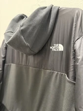 ***THE NORTH FACE***MENS RESOLVE JACKET WITH HOOD GRAY XL