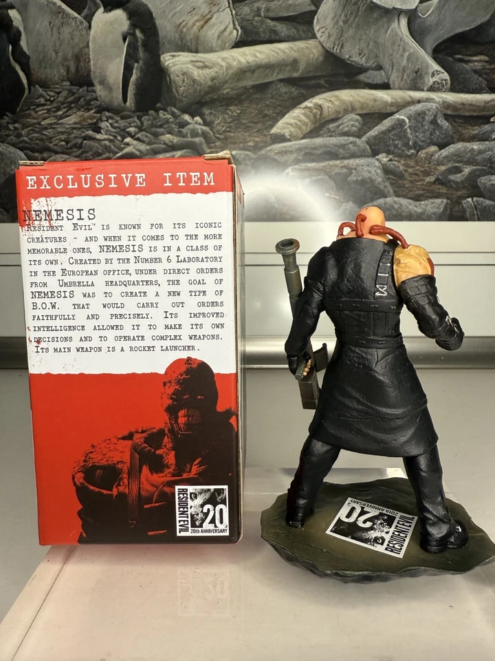 Capcom Resident Evil 20th Anniversary Exclusive Nemesis Figure 4.5" - Image 4 of 4