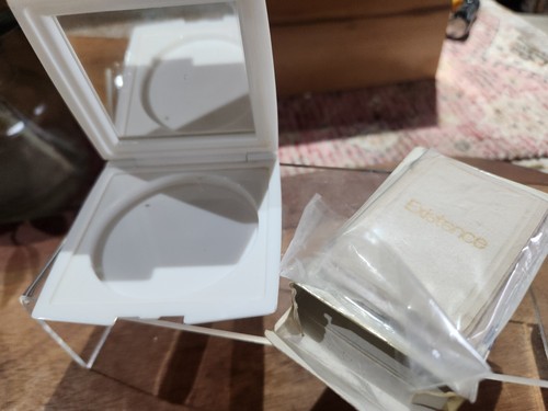 Helena Rubinstein Pressed powder compact 1970s and powder - Picture 2 of 3