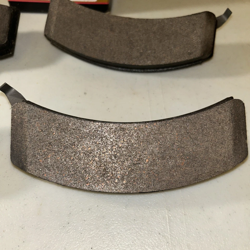 Тормозные колодки MKD368 для грузовика 88-91 GMC или CHEVY 1500, лучший полуметаллический тормоз - Изображение 4 из 4