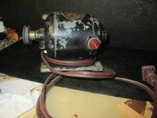 Vintage Red Cap Universal Motor  Motor Electric Engine  Made in USA Y190 PE