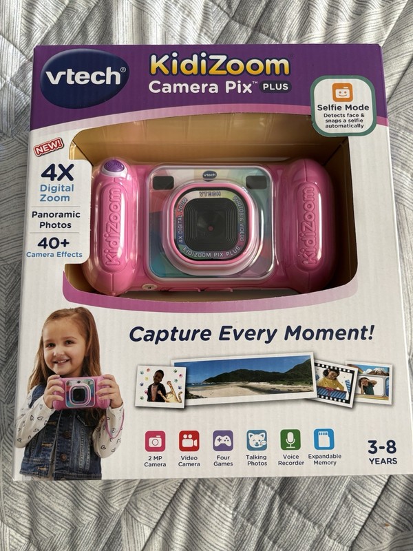 Brand New In Box!  Vtech KidiZoom Camera Pix Plus.  Pink