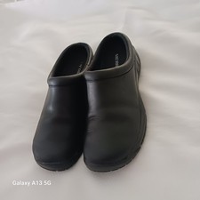 Merrell Encore Nova Clogs Womens Size 8.5 Black Leather Slip On