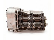 Produktbild - Ölpumpe mit Ausgleichswellen für BMW E90 E87E92 E60 N43 N43B20 7559947