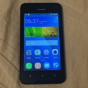 Huawei Y3 U31 (Y360) Smartphone - entsperrt - Android 4GB kompaktes Handy schwarz