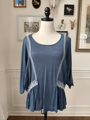 Anthropologie Akemi + Kin 100% Linen Batwing Dolman Embroidered Boho Top L