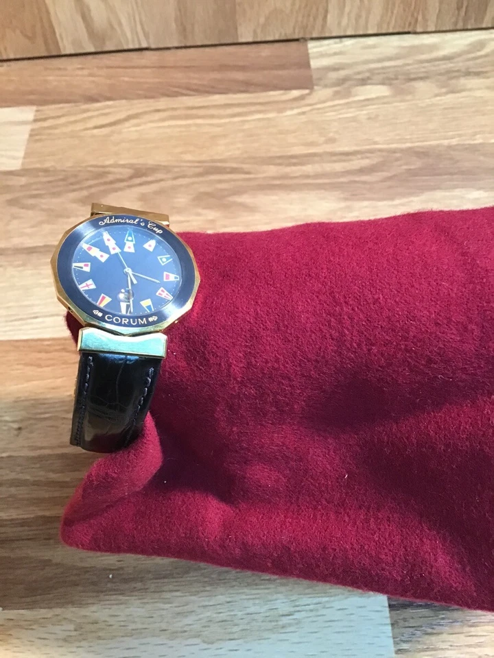 Мужские наручные часы CORUM Gent's ADMIRAL'S CUP 99.810.31 (PSV001120) - Изображение 2 из 3