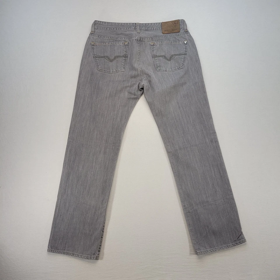 Guess Jeans Mens 34x30 Gray Lincoln Slim Straight Mid Rise Light Wash Denim - Image 3 of 4