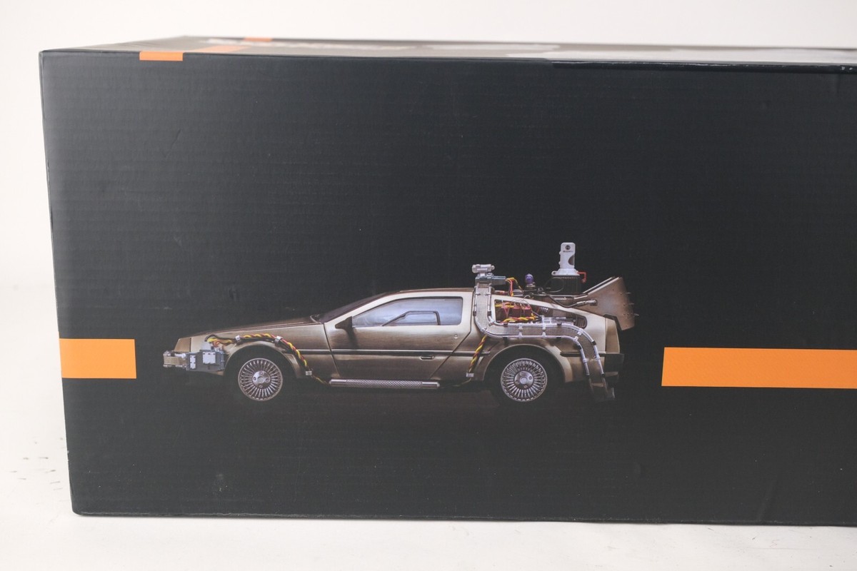 新品未使用 Kidslogic ML02 デロリアン Kids Logic Back to the Future Part II 1:20 Magnetic Floating