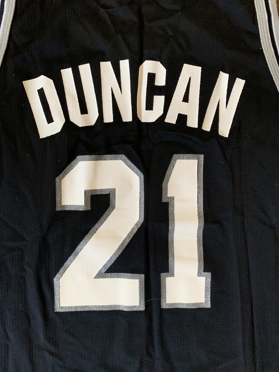 Tim Duncan San Antonio Spurs Champion Men's 44 Large L NBA