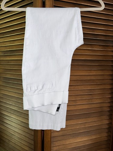 Liz Claiborne Career Pants Size 4 Stretchy Slimming Preowned - 第 1/6 張圖片