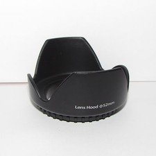 Used Lens Hood 52mm screw in type for 18-55mm zoom S112050