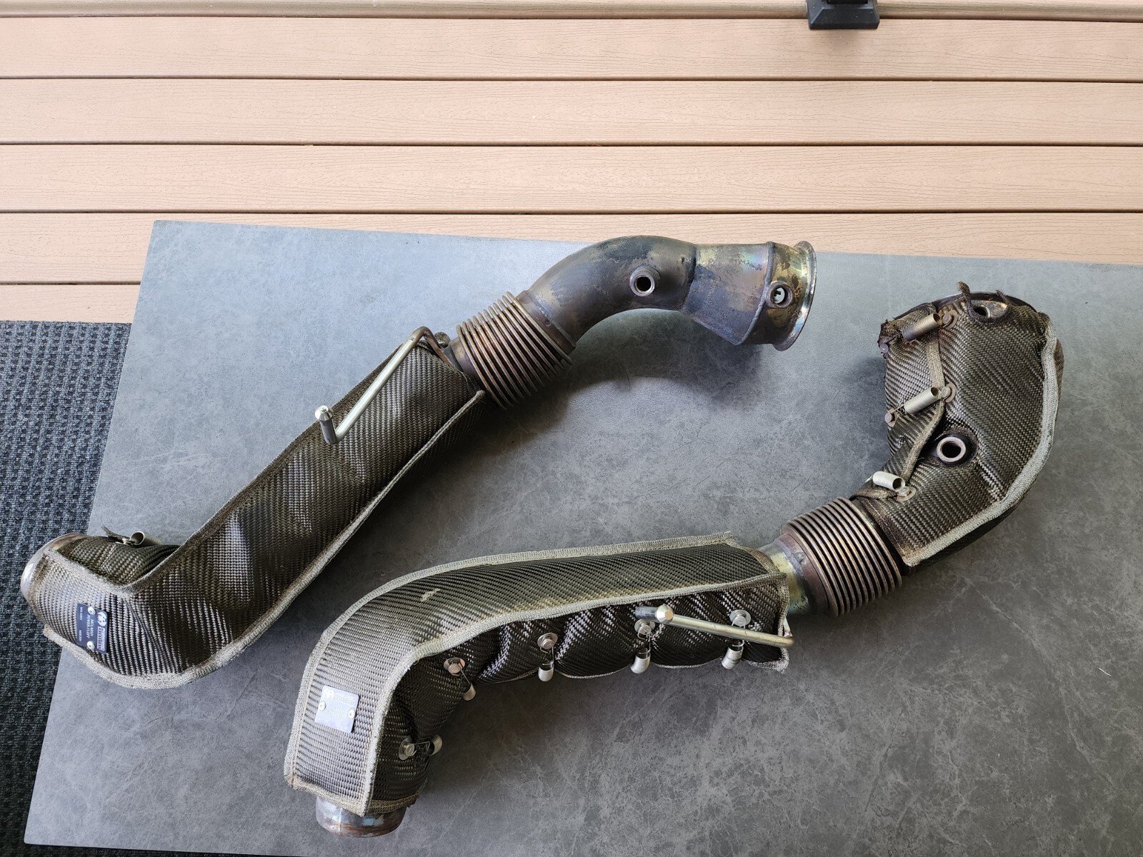 Mclaren 570gt 2 Exhausts DAMAGED power J Right And Left