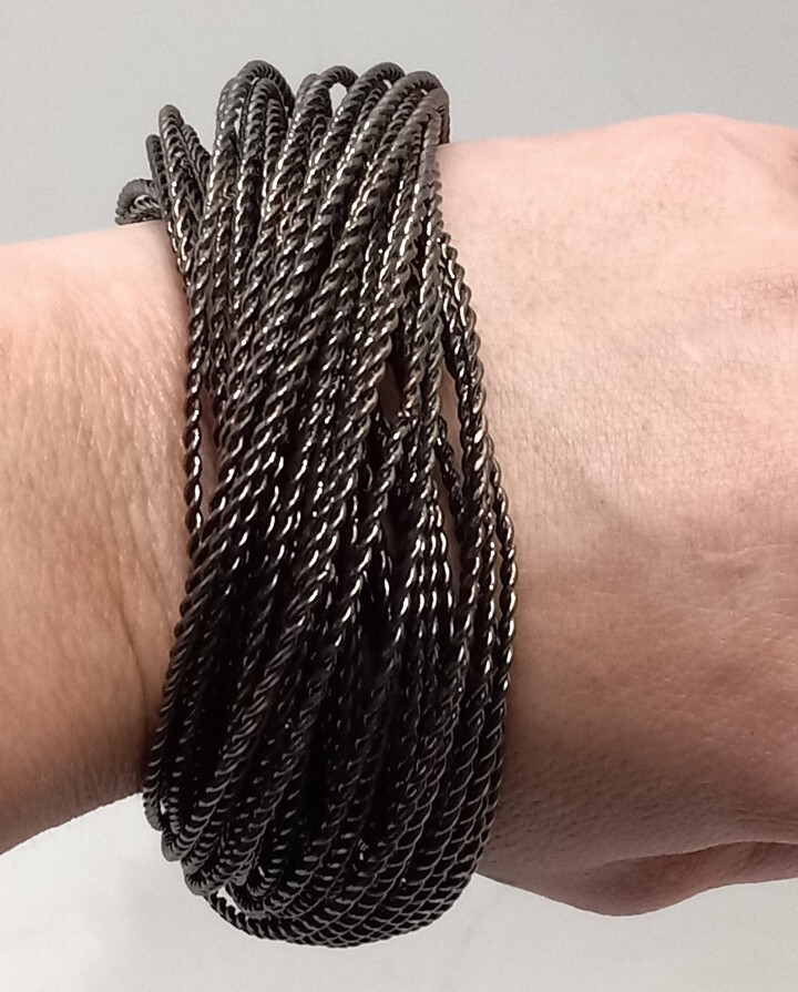 Interlocking Multi Bangle Bracelet Gunmetal Hula … - image 1