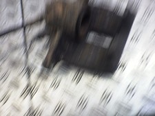 Bremssattel vorne links Ford Mondeo III Kombi (BWY) 2.0 TDCi 96kW 131PS  