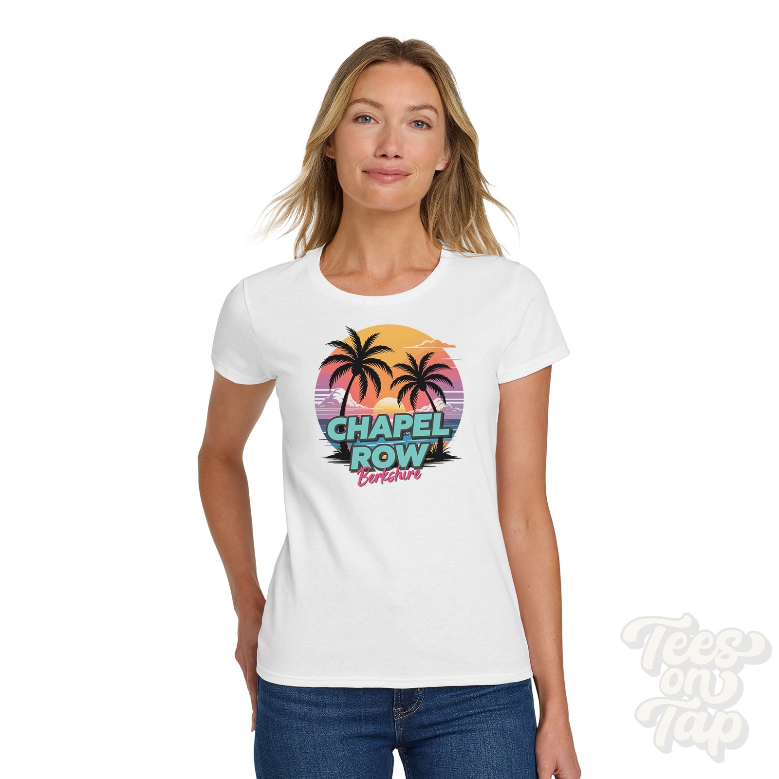 FILA T SHIRT CHAPEL ROW BERKSHIRE Retro stile Miami divertente parodia estiva UK