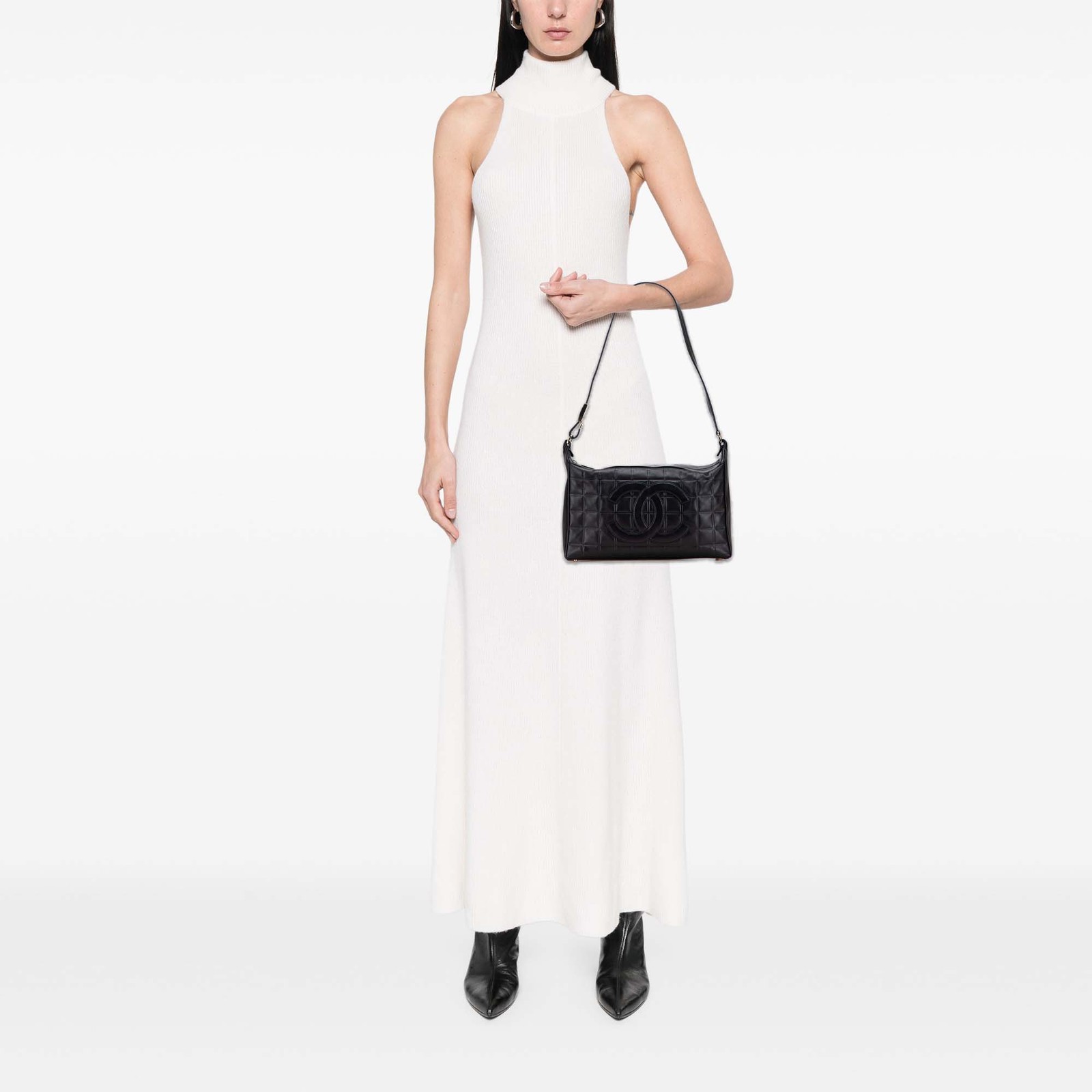 Authenticated Chanel Medium Lambskin Chocolate Ba… - image 10