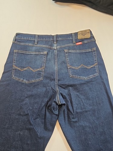 Pantalones de mezclilla para hombre Wrangler bota relajada pantalones de mezclilla FLEX 36x34 lavado oscuro cinco estrellas - Imagen 18 de 19