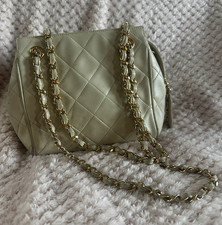 CHANEL Ivory Quilted Shoulder Bag Gold Chain ...