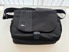 Tamrac Large 3447 Rally 7 Camera and Laptop Shoulder Bag, Black, Nice Condition