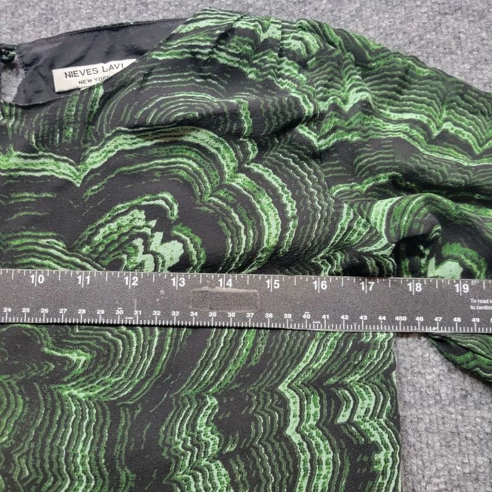 Vestido feminino Nieves Lavi 2 verde preto estampa abstrata seda manga longa coquetel - Imagem 4 de 4