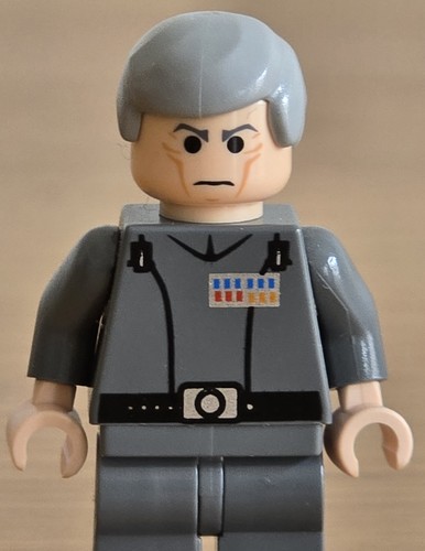 ÚLTIMO LEGO ORIGINAL STAR WARS FiGURA DE GRAND MOFF TARKIN GOBERNADOR DE LA ES - Imagen 16 de 19