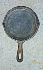 Vintage #3 SK 6 1/2" Cast Iron Skillet Frying Pan Made In USA