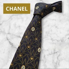 Excellent condition CHANEL Logo Crown Tie