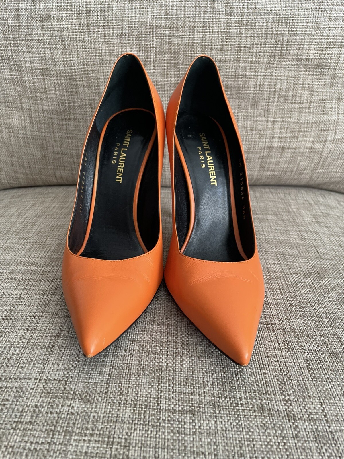 SAINT LAURENT decolte classiche in pelle di vitello Paris 105 38 mandarino