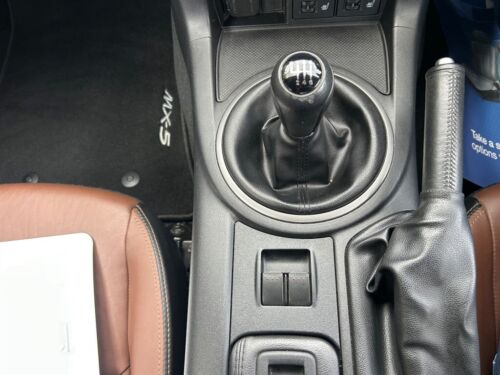 2013 Mazda MX-5 I ROADSTER VENTURE EDITION Convertible Petrol Manual - Picture 15 of 20