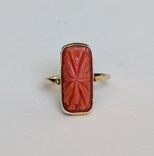 Antique Art Deco Solid 14K Yellow Gold Carved Red Coral Flower Cameo Ring - Picture 3 of 10