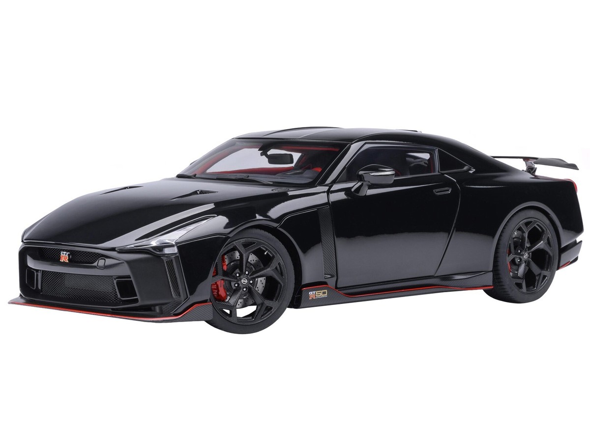 NISSAN GT-R50 BY ITALDESIGN BLACK & MATT BLACK 1/18 MODEL CAR BY